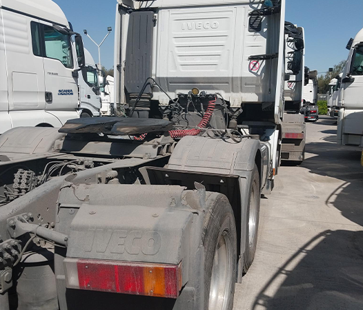 TRACTO CAMION IVECO