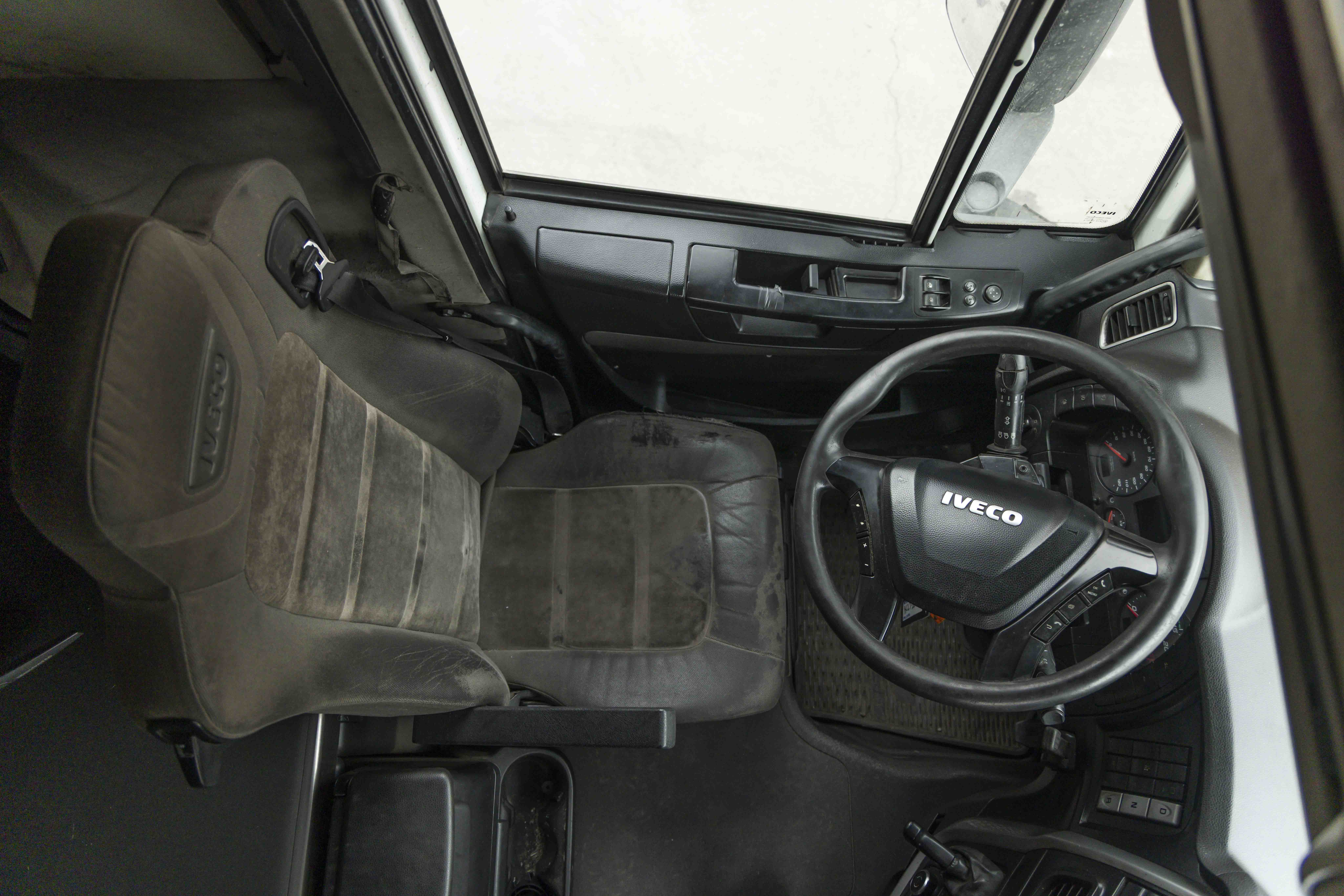 TRACTO CAMION IVECO 131