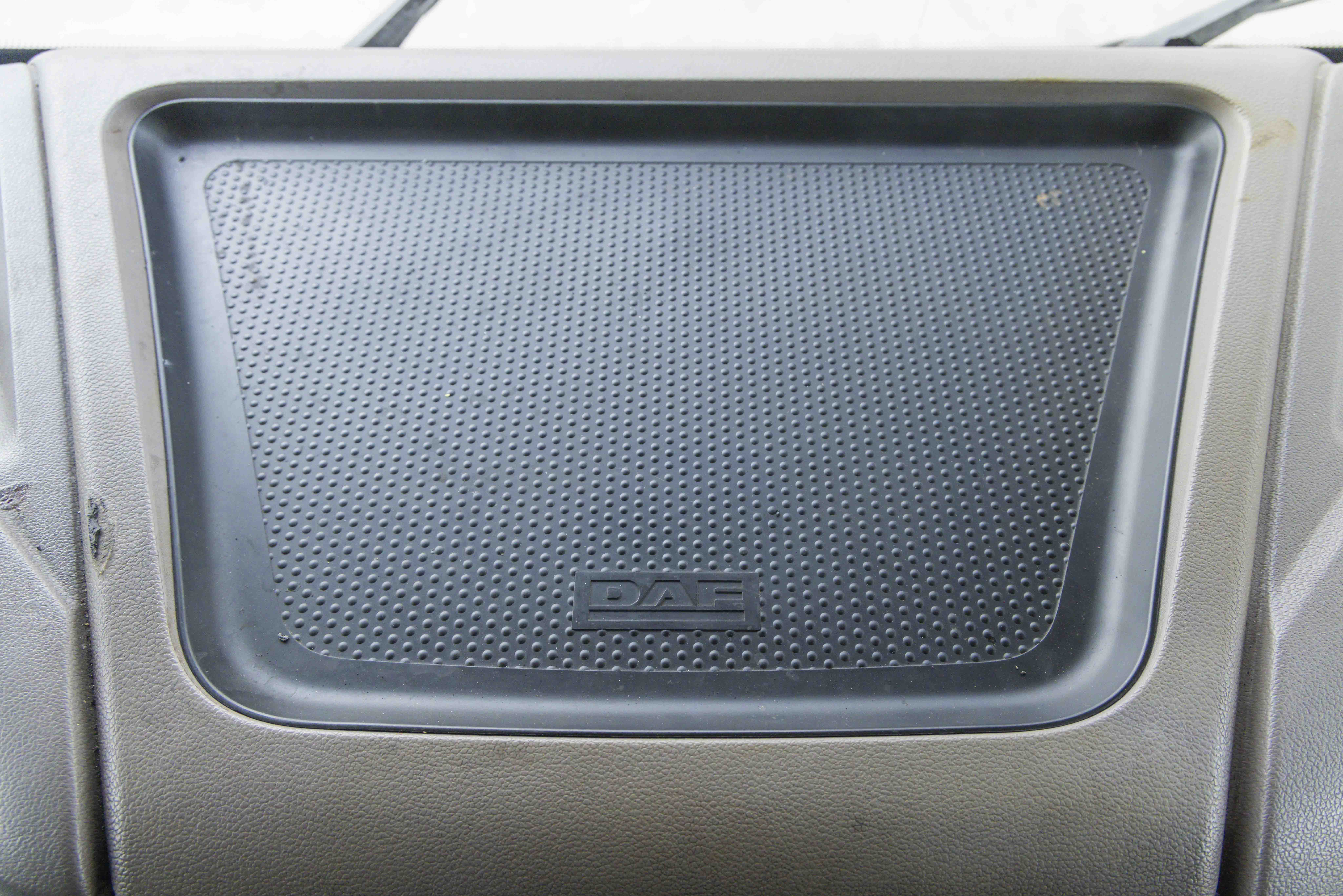 TRACTO CAMION DAF 141