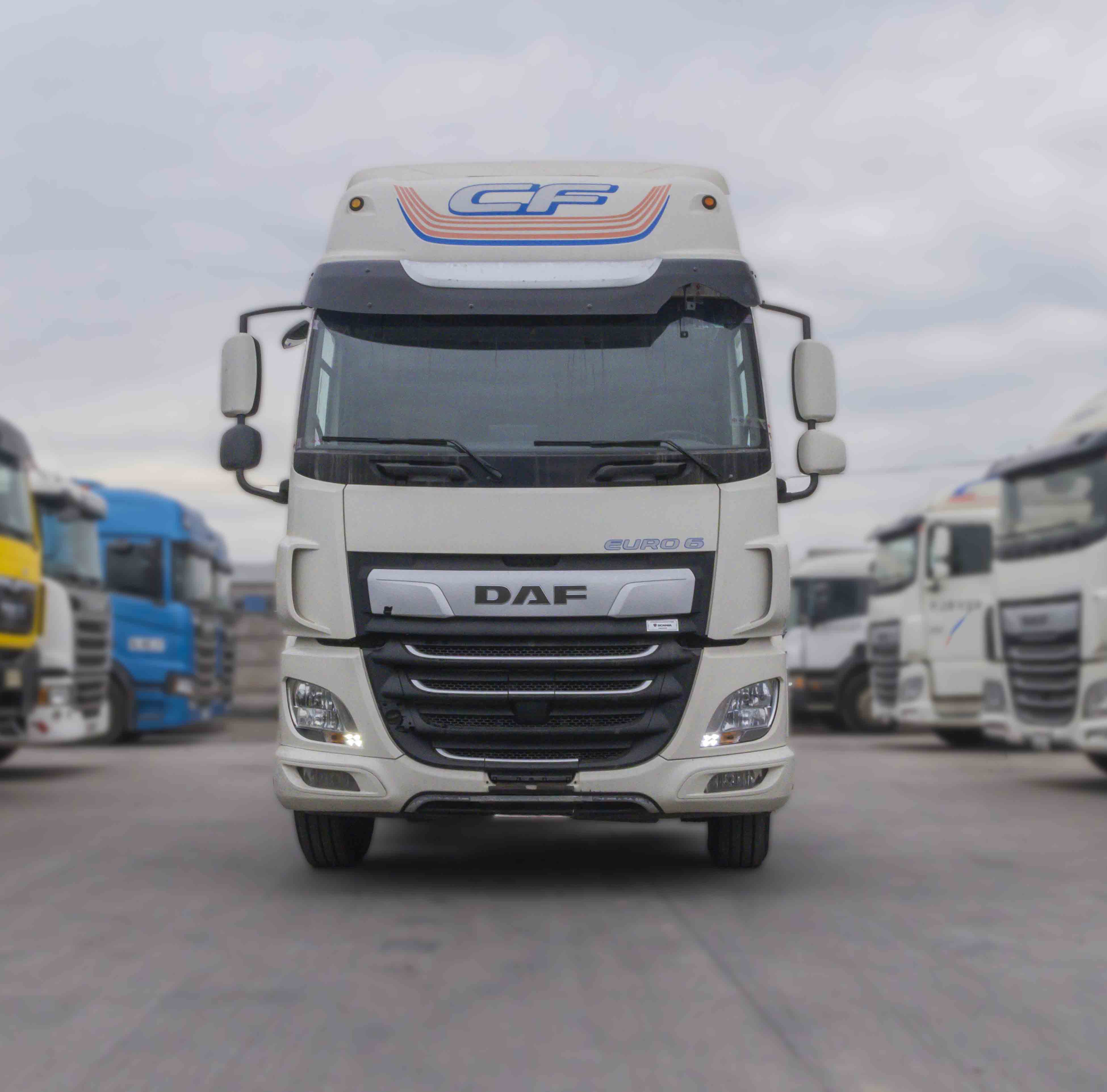 TRACTO CAMION DAF 140