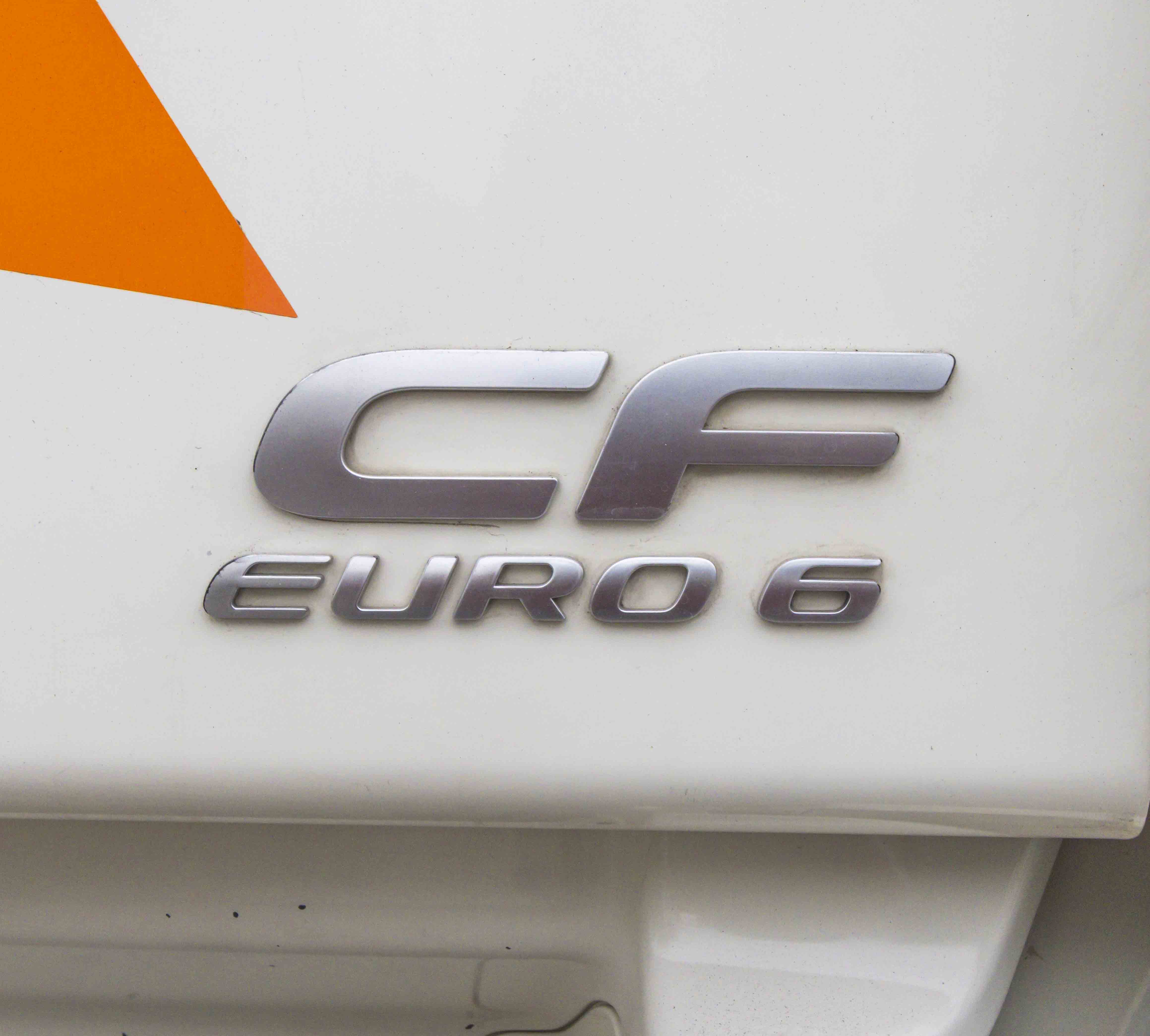TRACTO CAMION DAF 140