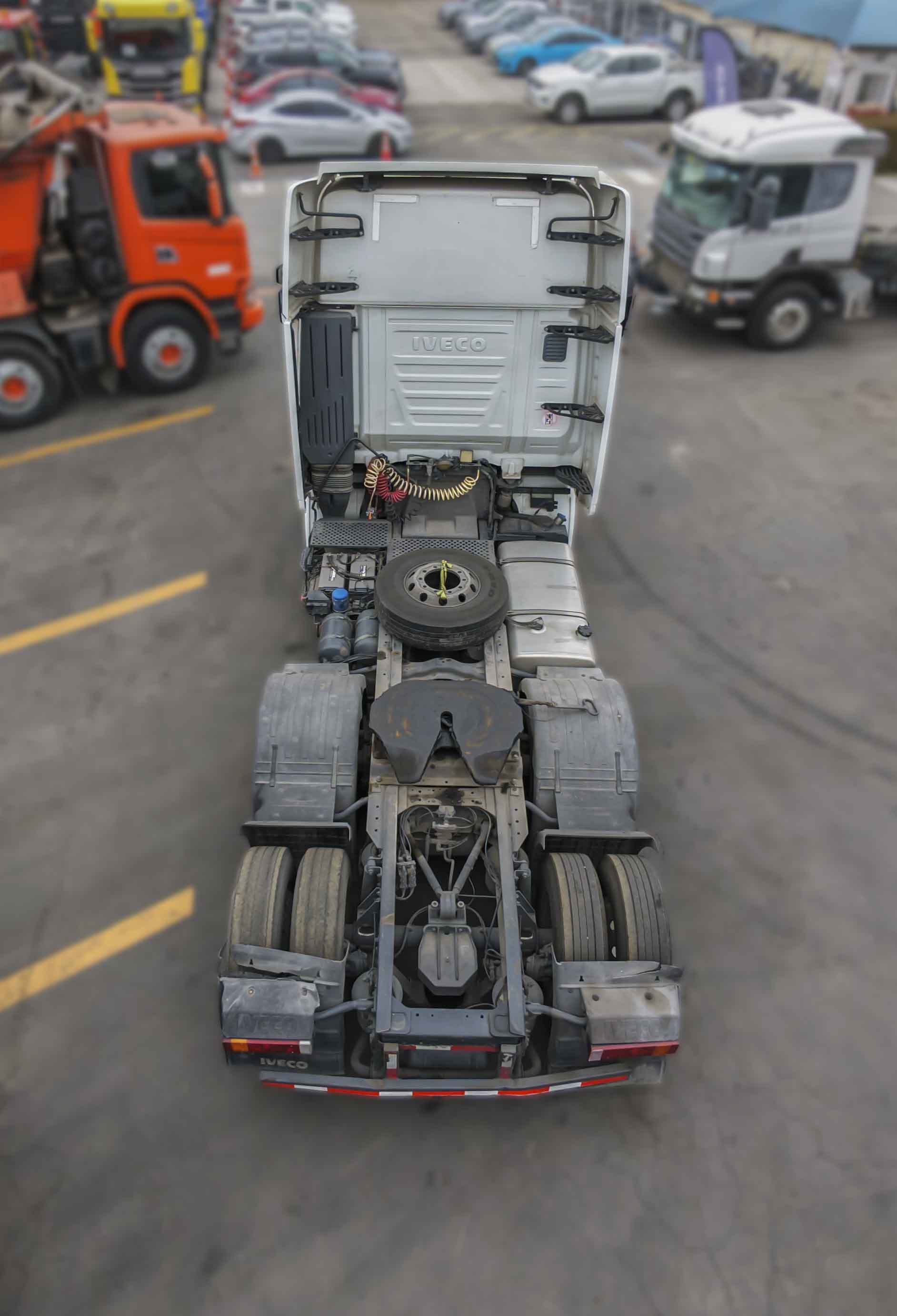 TRACTO CAMION IVECO 131