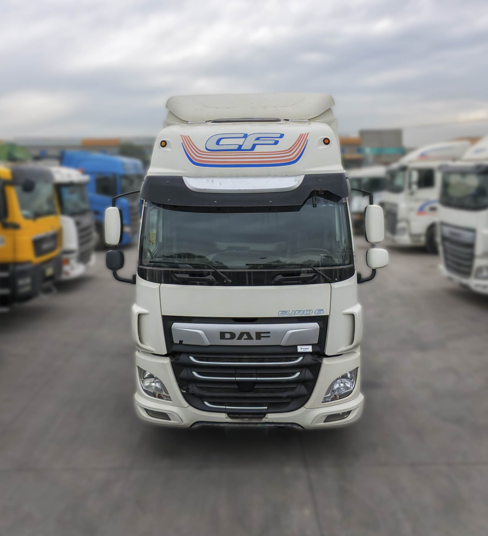 TRACTO CAMION DAF 140