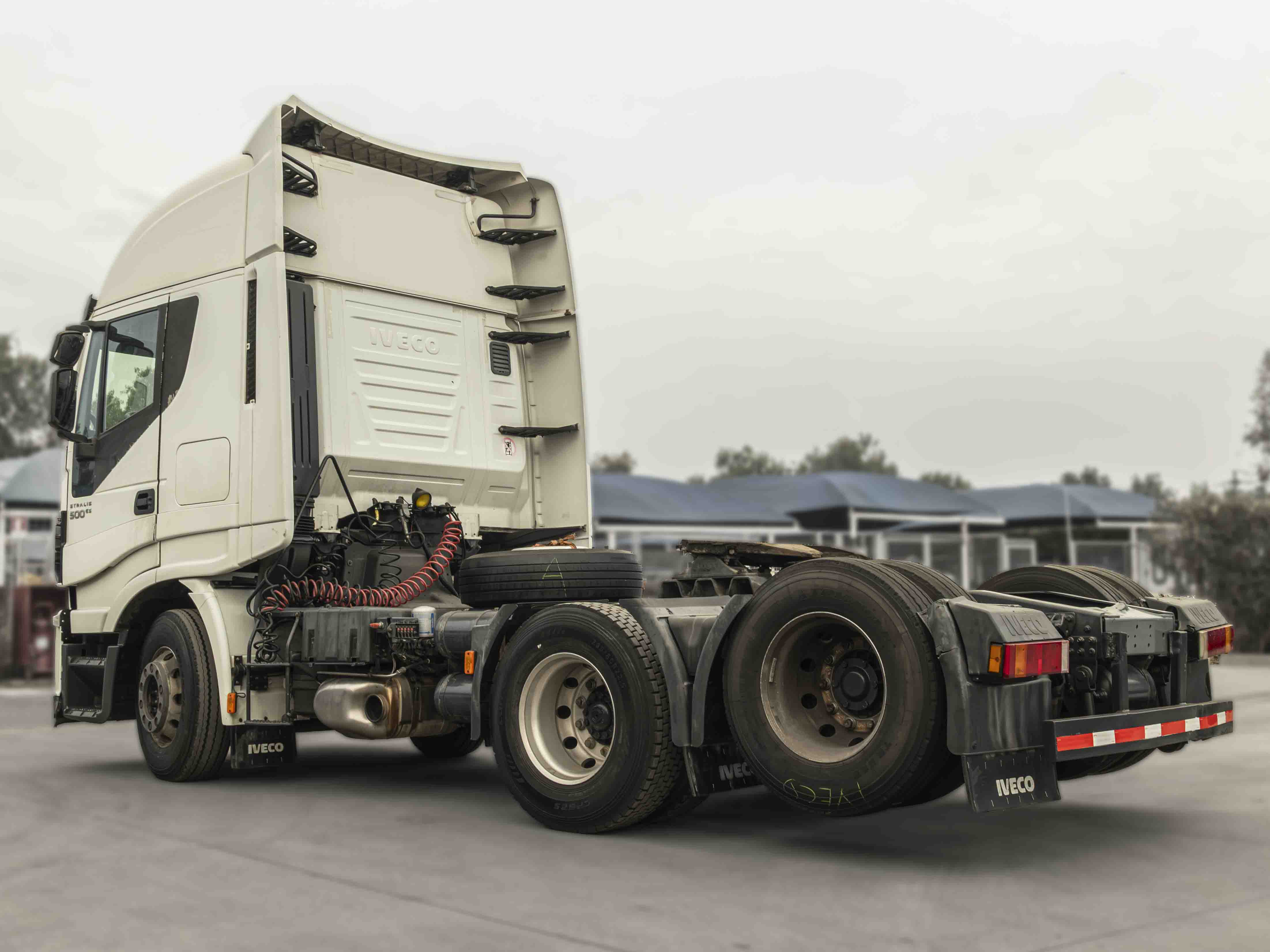 IVECO Tracto Camión 160 - foto 4