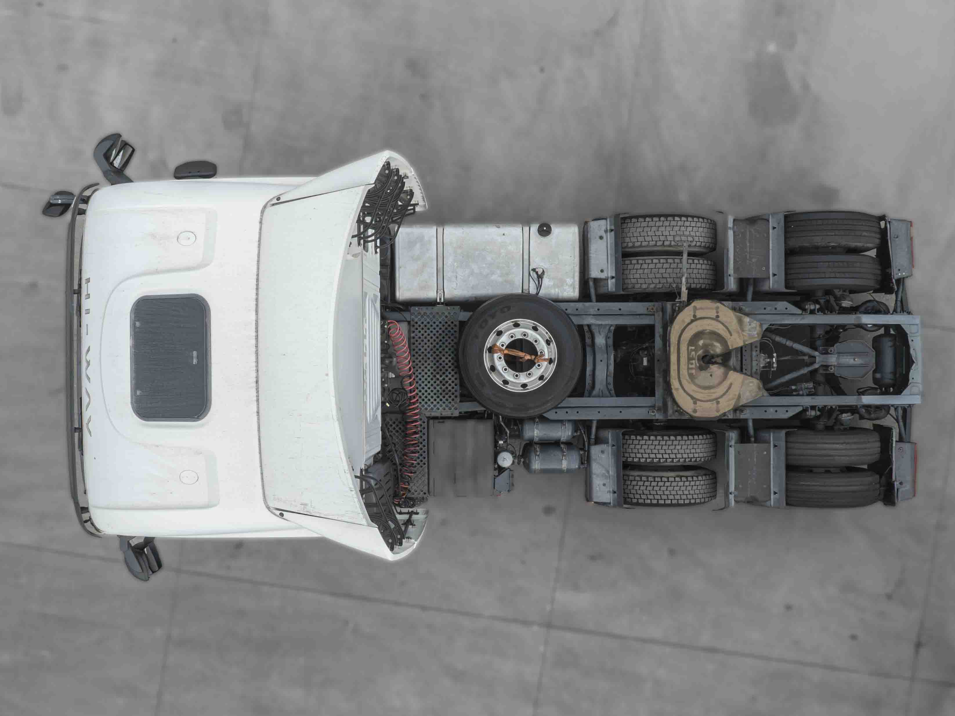 IVECO Tracto Camión 160 - foto 9